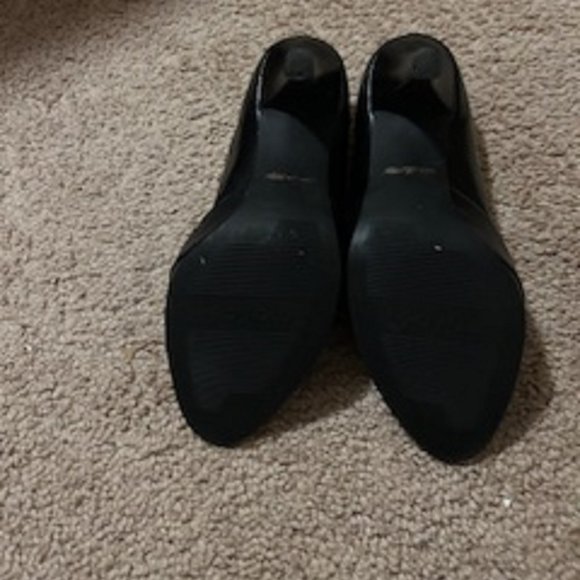 Women's Heels Open Toe Slip on Brand: Maripe Size 6M Upper Leather Heels 3 1/2" - Picture 4 of 4